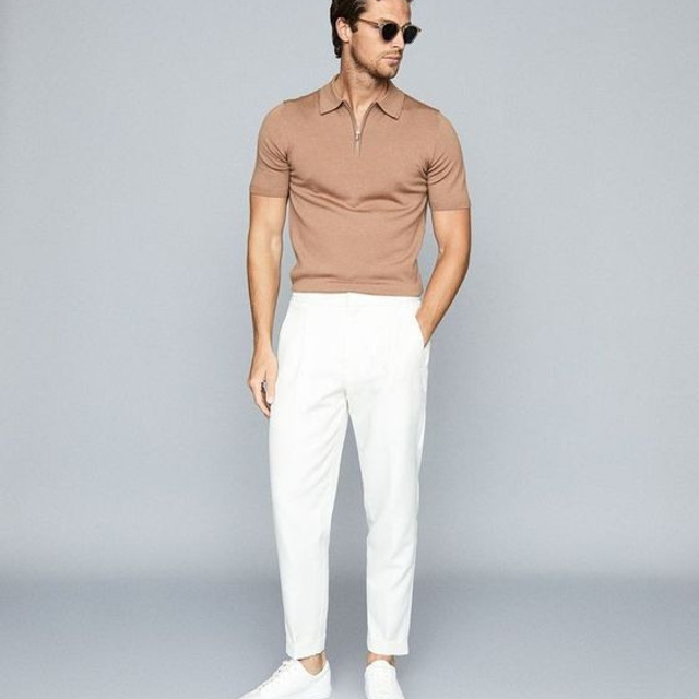 Предметное фото - утонченные мужские комплекты.