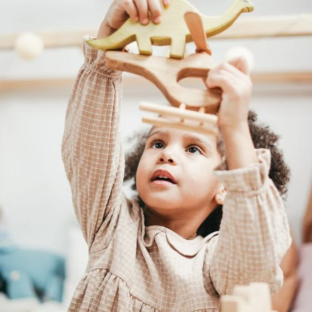 Предметное фото детских товаров - товары, специально разработанные с учетом потребностей детей и их родителей.