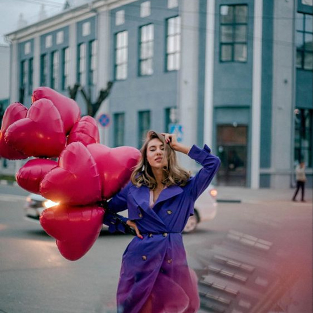 Предметное фото праздничных шаров - детали, которые придают вашему торжеству особый шарм.