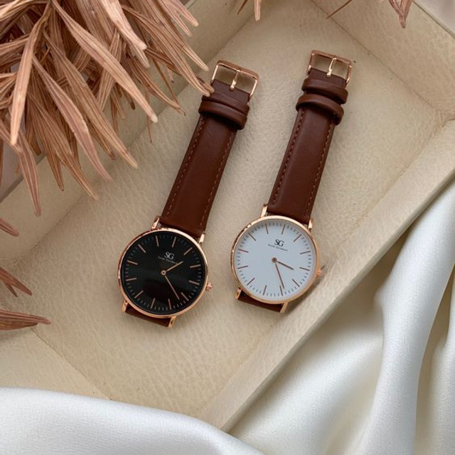 Предметное фото часов - современный символ роскоши на вашем запястье.