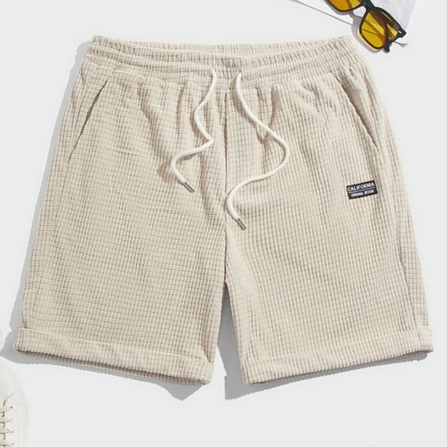 Предметное фото - практичные мужские варианты.