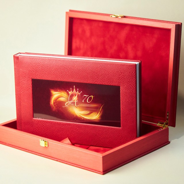 Юбилей 70&nbsp;лет. Фотограф Владимир Джалавян