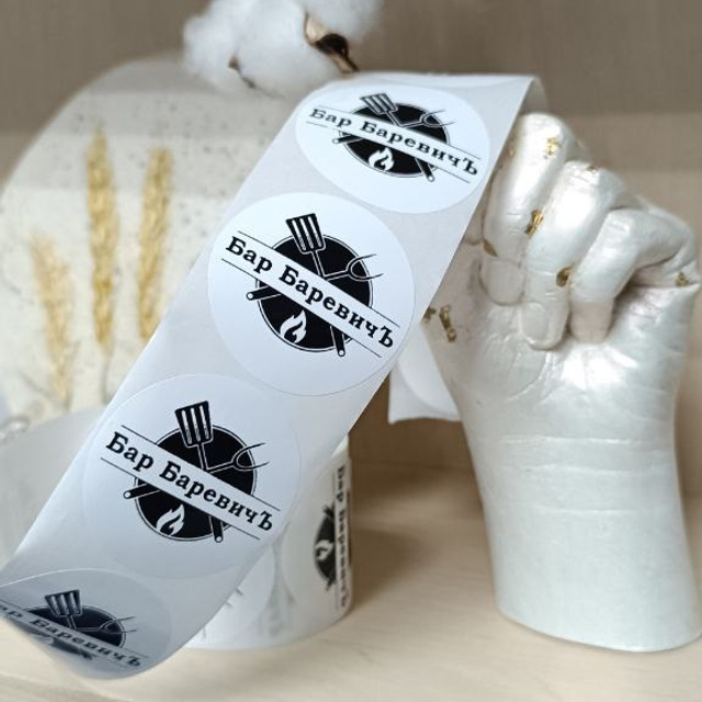 Печать на стикерах, этикетках для одежды, ленточках и наклейках в Приморско-Ахтарске. ФОТОСТИЛЬ, изготовление рекламной продукции в Приморско-Ахтарске