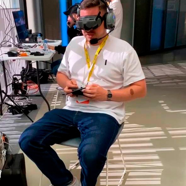 Виртуальные туры. MSCopters indoor — аэросъемка на FPV-дронах в помещениях