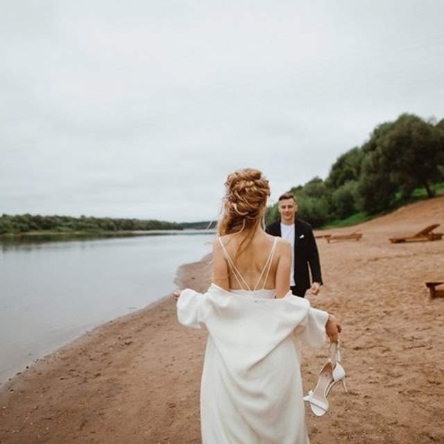 ЛАЗУРНЫЙ БЕРЕГ