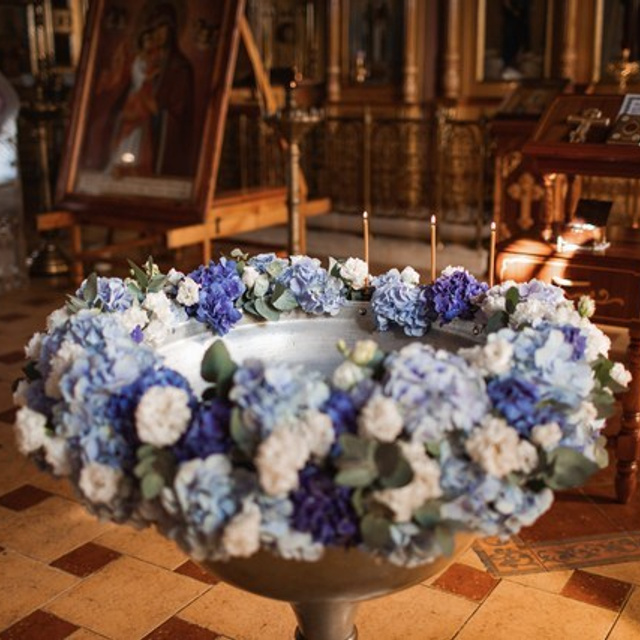 КРЕЩЕНИЕ АРТЁМА (Н. Белого)