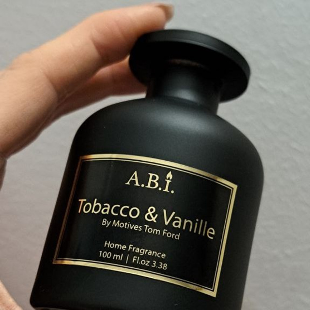 Печать на стикерах, этикетках для одежды, ленточках и наклейках в Приморско-Ахтарске. ФОТОСТИЛЬ, изготовление рекламной продукции в Приморско-Ахтарске