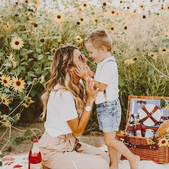 Фотосессия матери с ребёнком