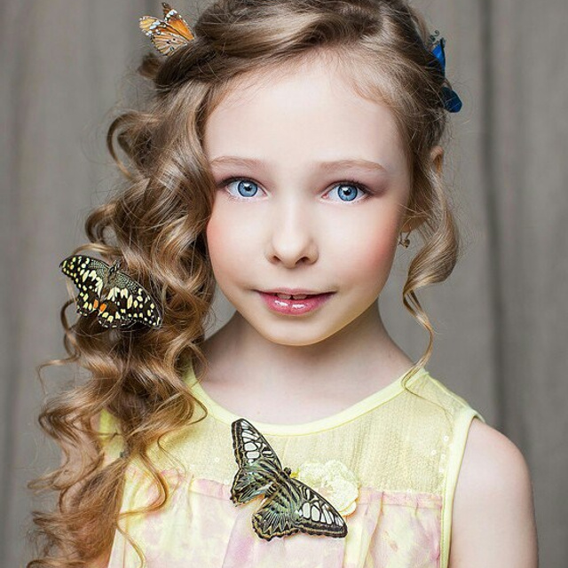 Отзывы о фотографе Анне Юмаловой — реальные истории клиентов. Женский фотограф в Санк-Петербурге и Москве — фотосессия девушки в студии, портрет, фотосъемка