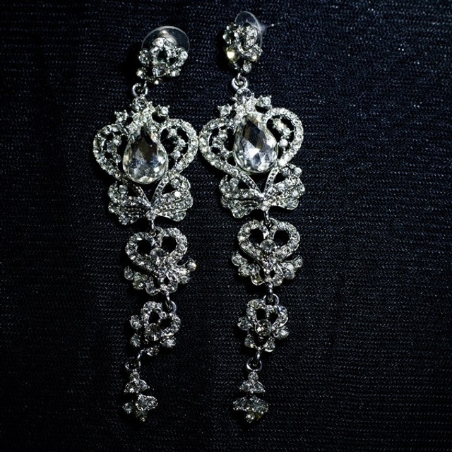 ChКаталог платьев беременных Chanel