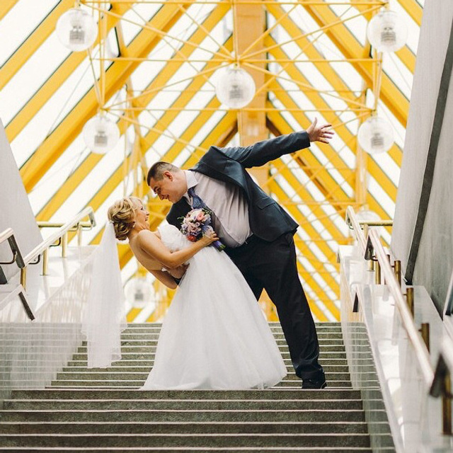 Отзывы невест о работе фотографа Никифорова-Гордеева Константина. Свадебный фотограф в Москве Никифоров-Гордеев Константин