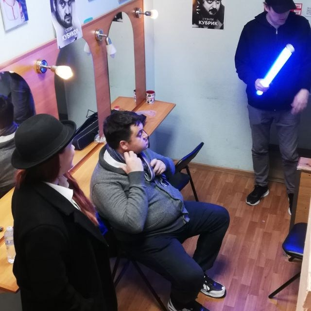 Режиссер Александр Гладкий на съемочной площадке фильм ВЕРТЕЛОВ.