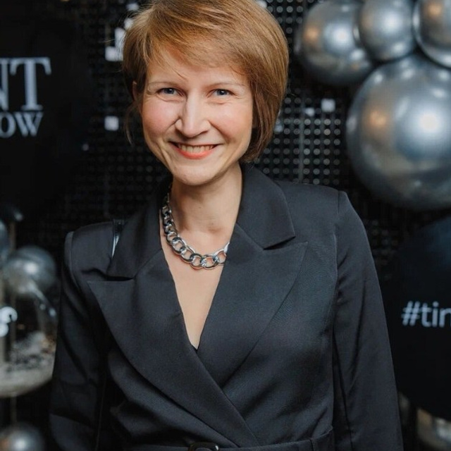 Александра ХаритоноваЧлен Союза Фотохудожников России. Портретный фотограф  www.fostorya.ru Познакомиться поближе. TINAOTEAM — комьюнити экспертов Новой Москвы, продюсерский центр, организация мероприятий ТТ