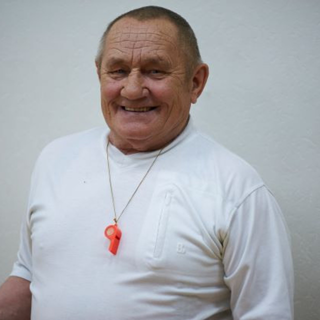 Посвящается детскому тренеру Алексееву Геннадию Васильевичу.