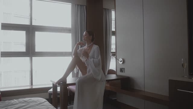 Креативные свадебные клипы и видеоролики. Свадебный видеограф в Москве Максим Лобач-Граубергер