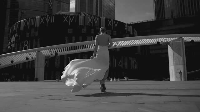 Креативные свадебные клипы и видеоролики. Свадебный видеограф в Москве Максим Лобач-Граубергер