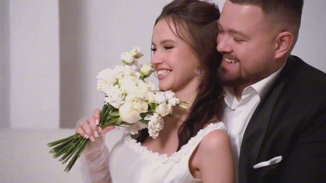 Свадебные фильмы. Свадебный видеограф, рилсмейкер, фотограф в Когалыме Меркулова Диана