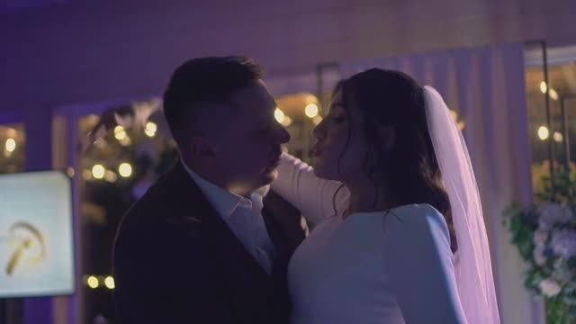 Свадьбы. Свадебная съемка в СПБ и Мск от 5000/час