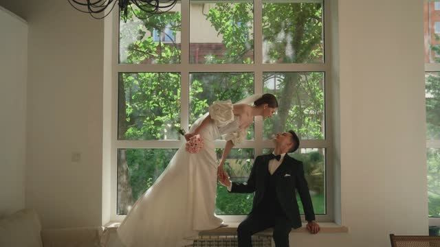 Свадебные фильмы. Видеограф и фотограф в Тюмени Нурмухаметова Анастасия