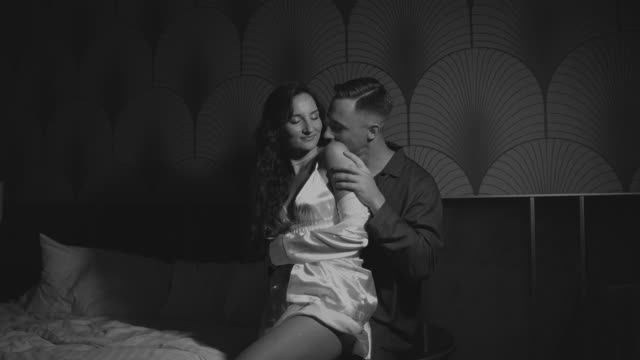 Креативные свадебные клипы и видеоролики. Свадебный видеограф в Москве Максим Лобач-Граубергер