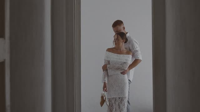 Креативные свадебные клипы и видеоролики. Свадебный видеограф в Москве Максим Лобач-Граубергер