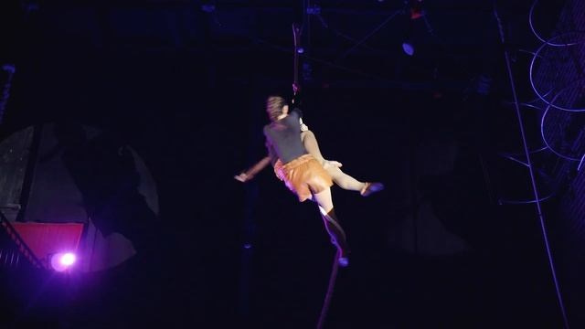 Перформанс. Видеограф Добромыслов