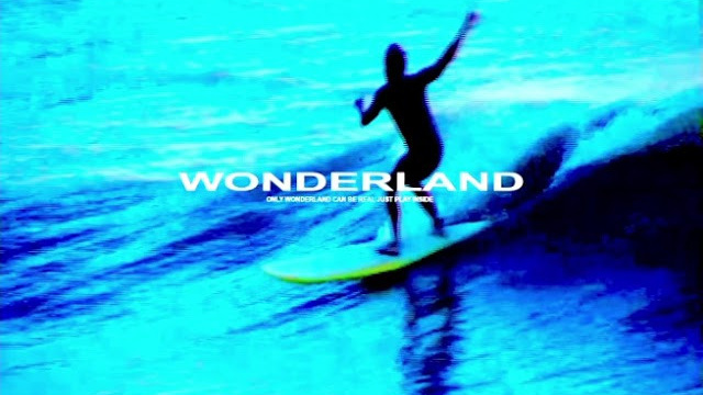 Wonderland. Carolinetru