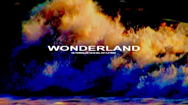 Wonderland. Carolinetru