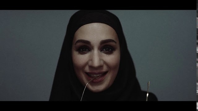 Киноработы оператора, режиссёра, монтажера и выдумщика Ивана Черных. Стрит-фотография, полная абсурда, идиотизма и красоты