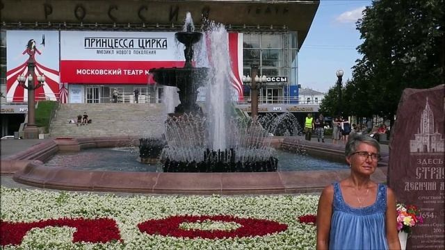 Слайд-шоу. Улица, люди, жизнь…