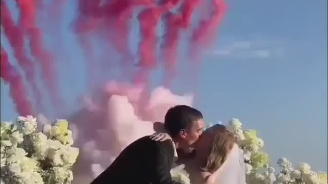 Цветной дым. Огненно-пиротехническое шоу, салюты, пиротехника на ваш праздник!