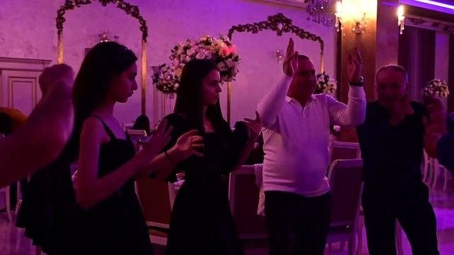 Свадьбы, др, гендер пати и т.д. Свадебный фотограф и видеограф в городе Армавир Katerina Arts