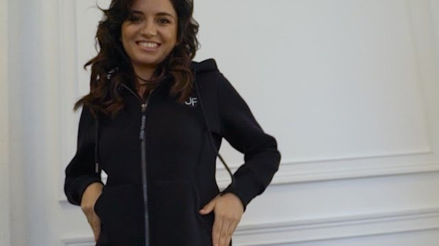 Видеосъёмка одежды для wildberries. Видеограф Осинина Татьяна — видеосъемка в Москве