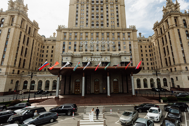 Гостиница Украина: регистрация свадьбы — фотографии Антона Матвеева
