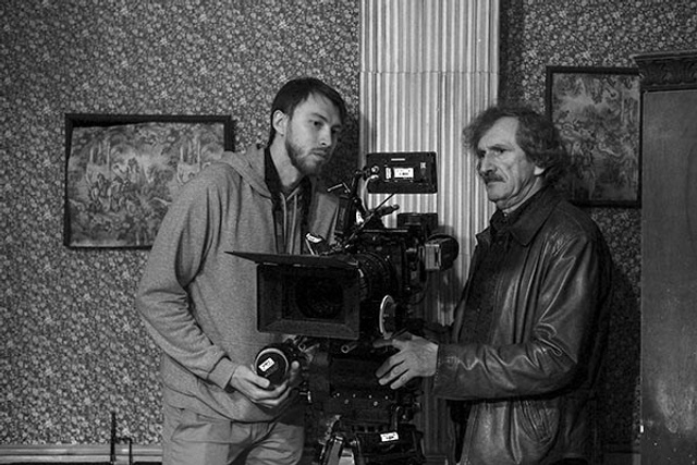 Сценарий за 4 шага. Киношкола «Лестница» в Москве — курсы режиссуры, сценарного мастерства и кинооператоров для взрослых