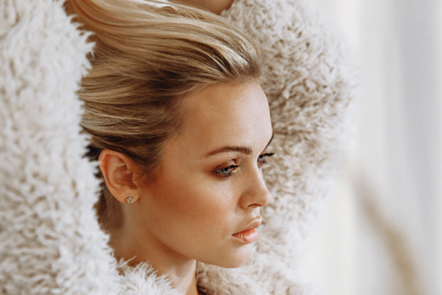 AUTUMN & NUDE project.  studio portrait