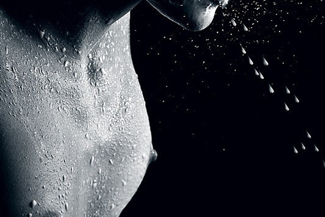 Intimate micro space