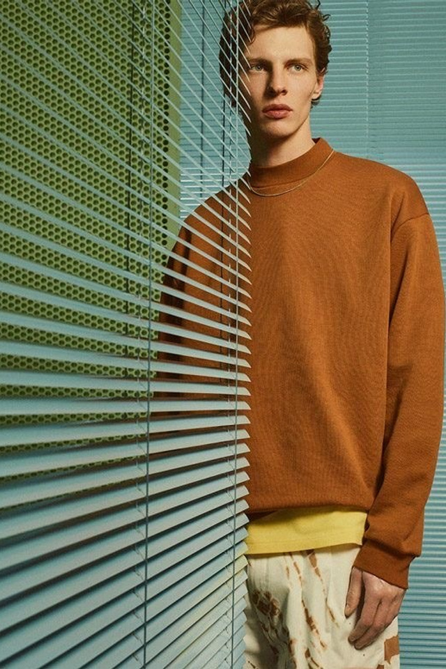 Идея для наряда с яркими акцентами