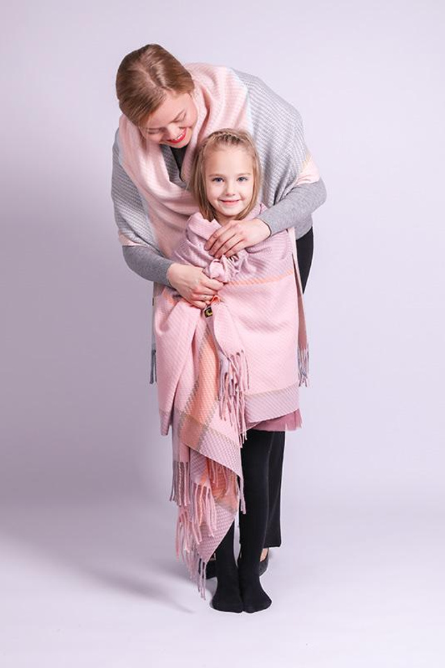 Модель plus size для предметной съемки Юлия Н. Н.Новгород | Sale Easy