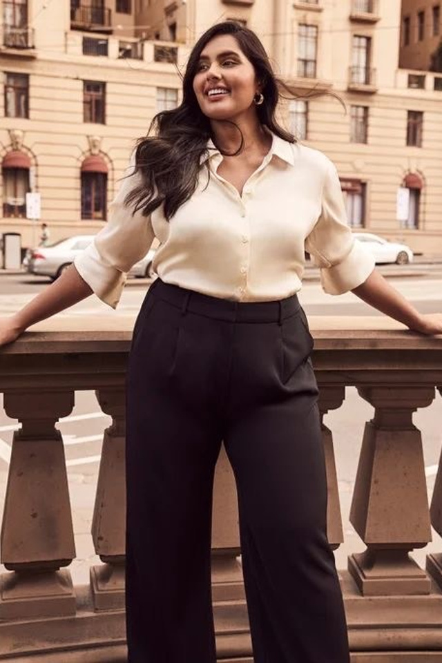 Идея для летнего наряда plus-size с льняной рубашкой