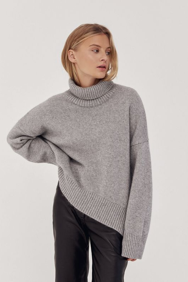 Съемка свитеров оверсайз для уютных зимних коллекций