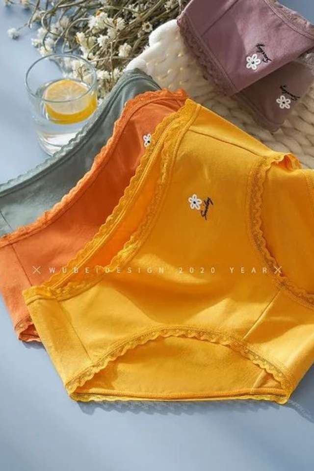 Съемка женских трусов для визуализации их универсальности