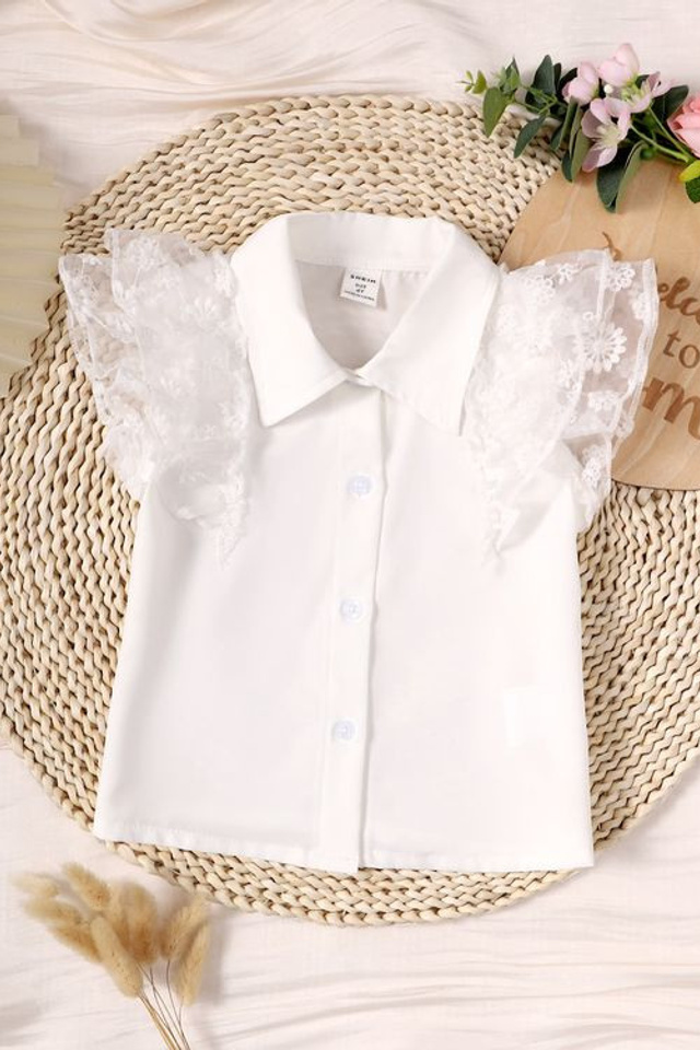 Эстетичная фотосъемка школьной формы для создания аккуратных образов