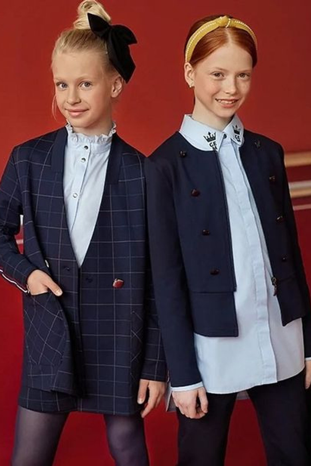 Креативная съемка для выделения функциональности школьной формы