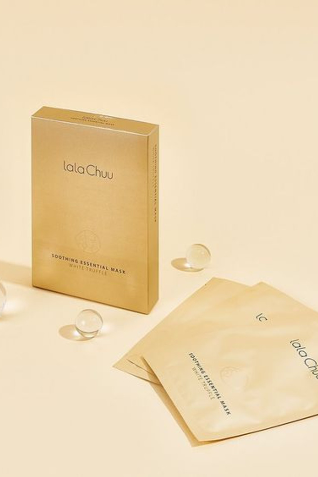 Профессиональная съемка масок для лица для демонстрации их эффективности