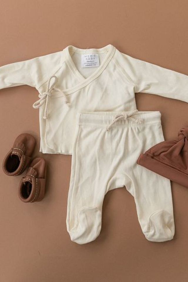 Эстетичная съемка одежды для малышей для создания теплых и уютных луков