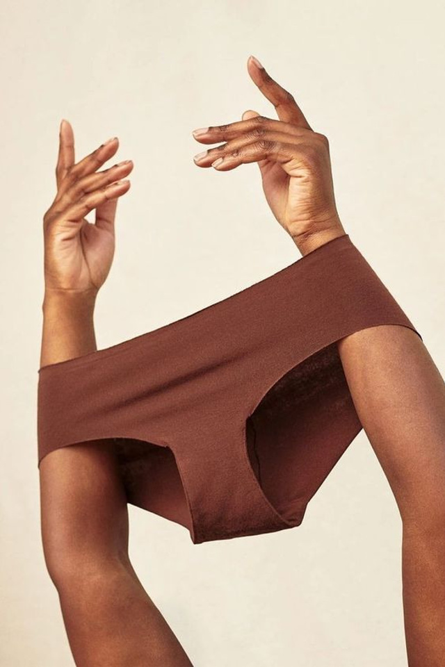 Профессиональная съемка трусов с акцентом на натуральные материалы