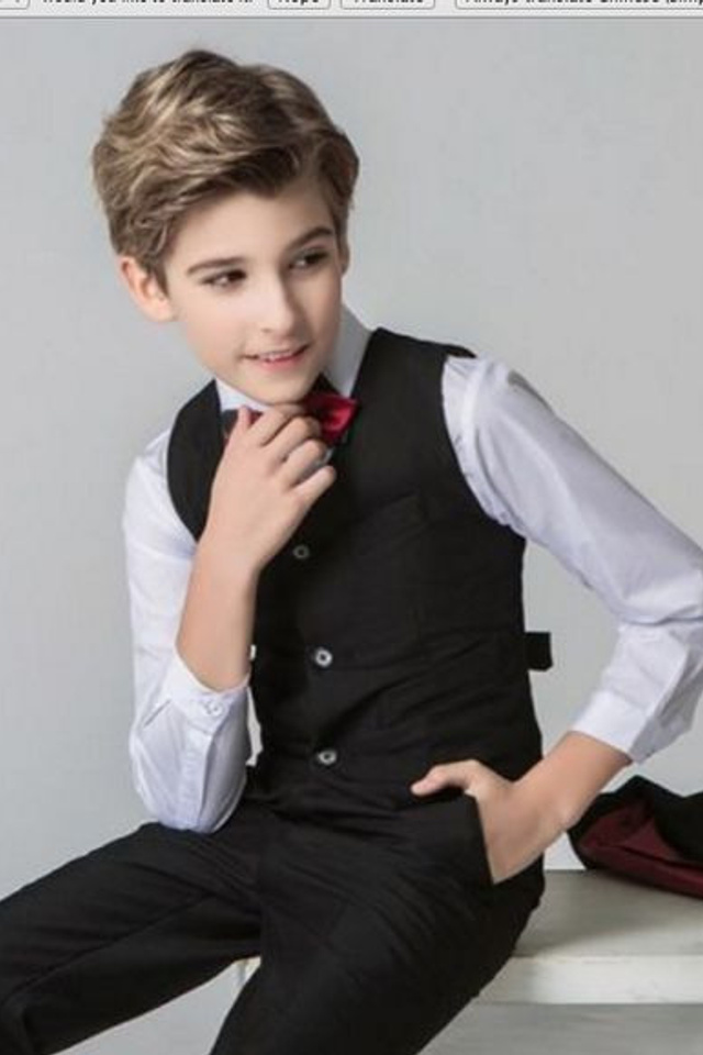 Профессиональная съемка школьной формы для визуализации комфортного кроя