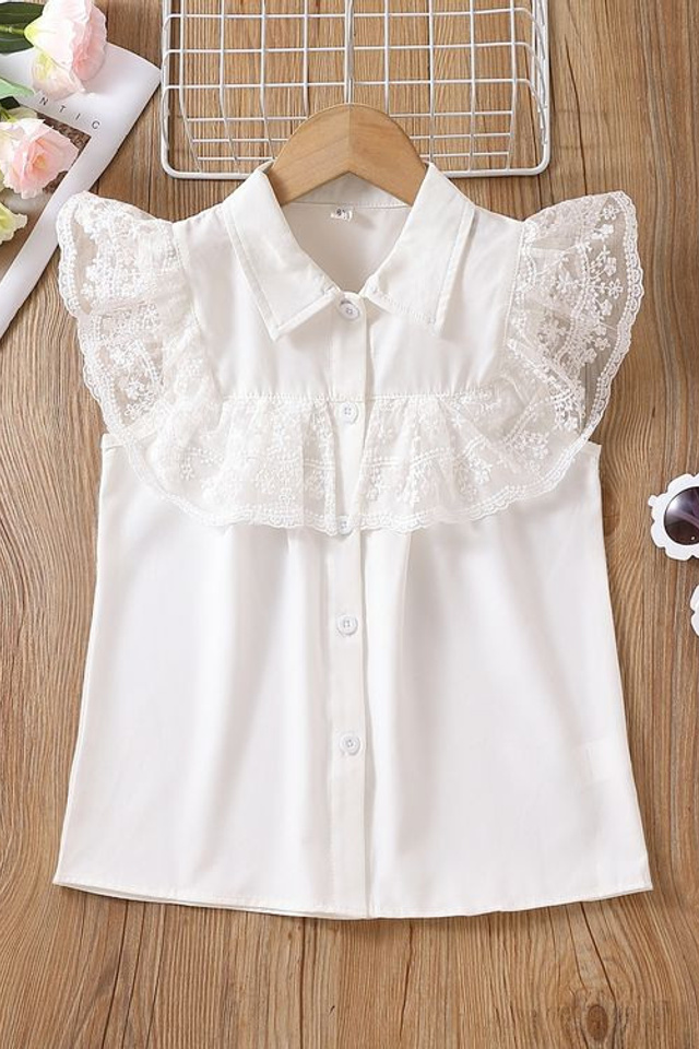 Креативная съемка школьной формы для визуализации комфорта и стиля