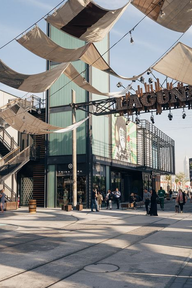 Локация Пляж La Mer для предметной съемки Дубай|Sale Easy